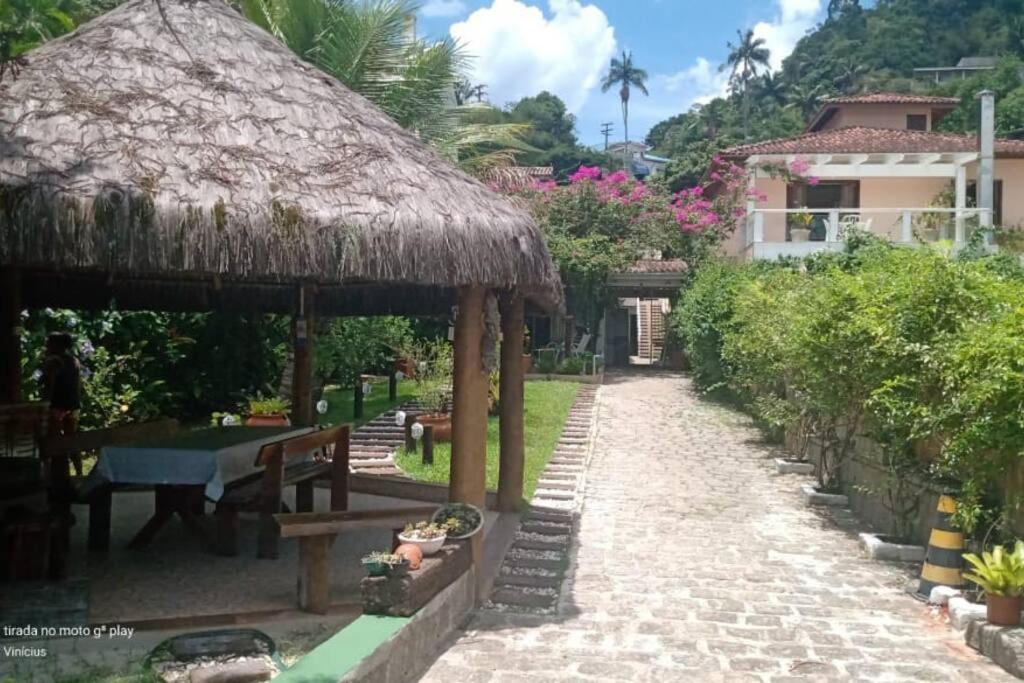 Espaco Maravilhoso Pe Na Areia Enseada 8 Pessoas Casa de férias