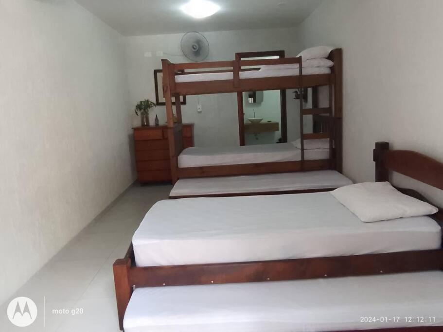 Espaco Maravilhoso Pe Na Areia Enseada 8 Pessoas Ubatuba