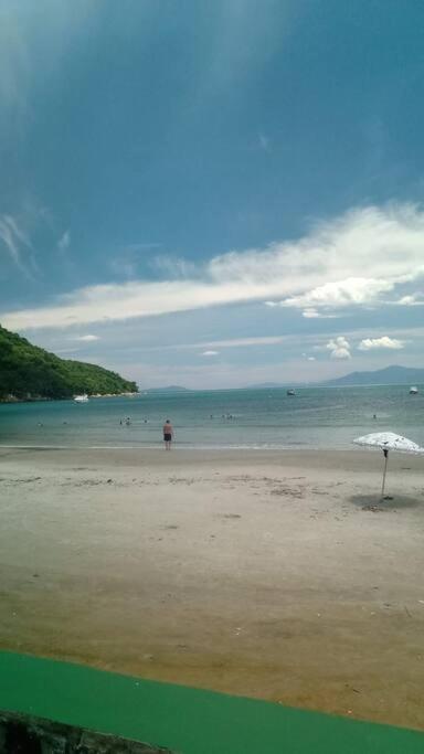Espaco Maravilhoso Pe Na Areia Enseada 8 Pessoas *