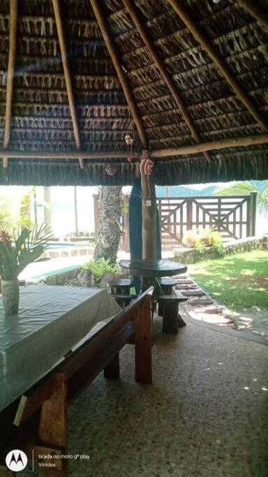 Casa de férias Espaco Maravilhoso Pe Na Areia Enseada 8 Pessoas Ubatuba