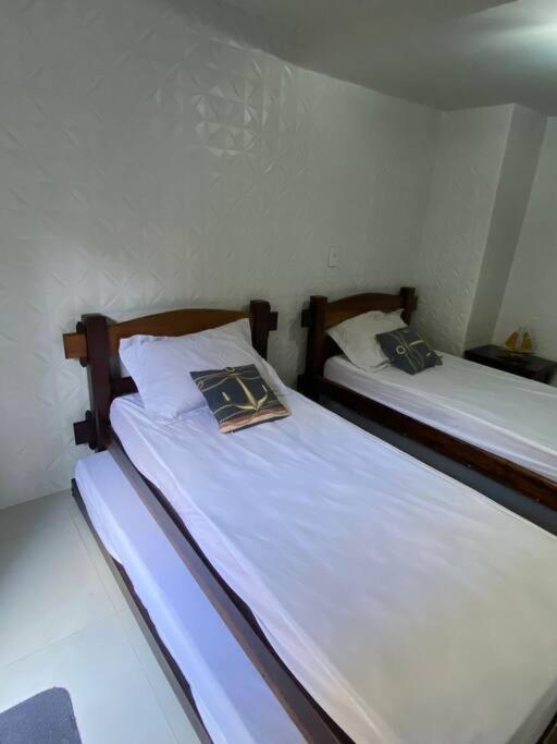 Casa de férias Espaco Maravilhoso Pe Na Areia Enseada 8 Pessoas *