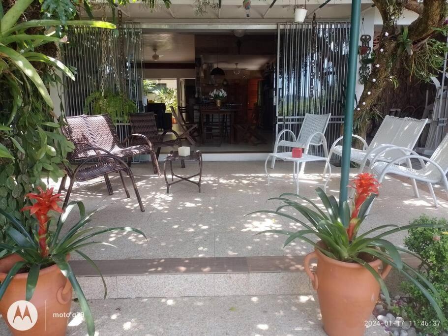 Espaco Maravilhoso Pe Na Areia Enseada 8 Pessoas *